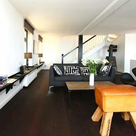 Schering App 4 Black White *